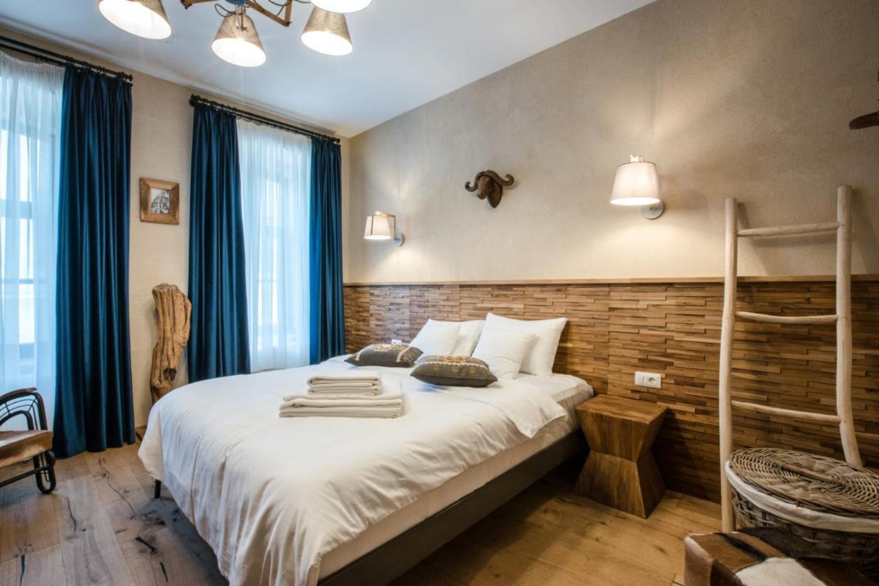 Acsa Inn Κραϊόβα Εξωτερικό φωτογραφία