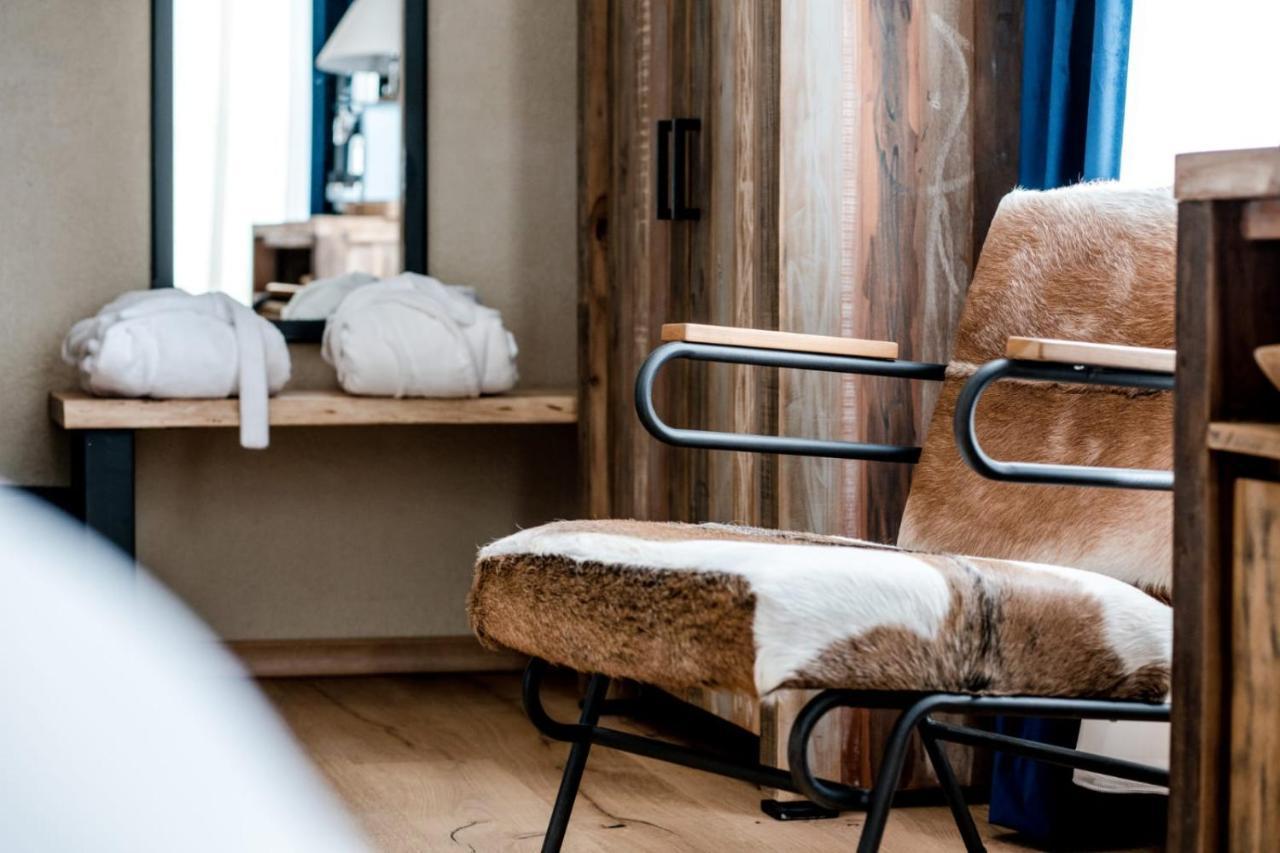 Acsa Inn Κραϊόβα Εξωτερικό φωτογραφία