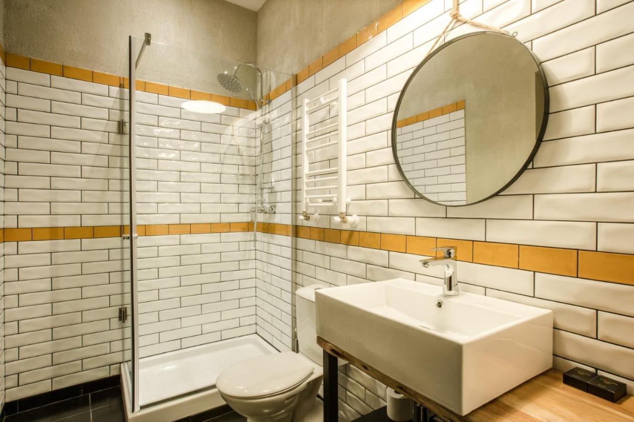 Acsa Inn Κραϊόβα Εξωτερικό φωτογραφία
