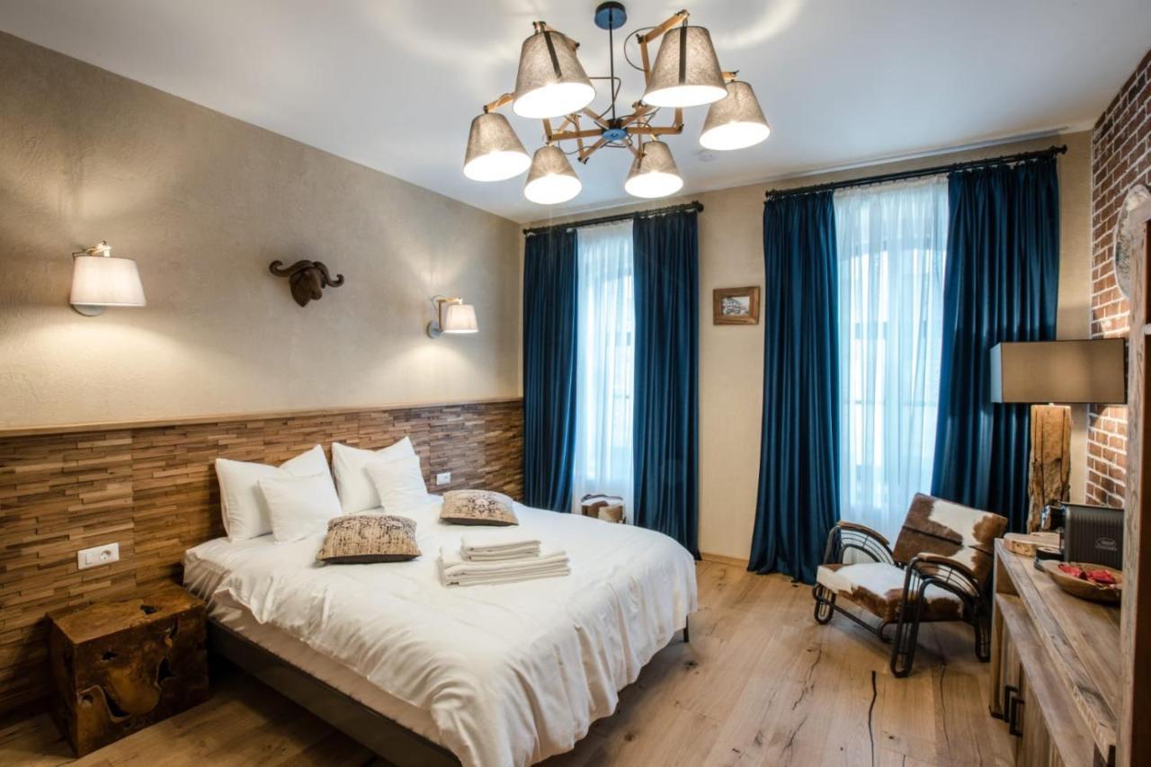 Acsa Inn Κραϊόβα Εξωτερικό φωτογραφία